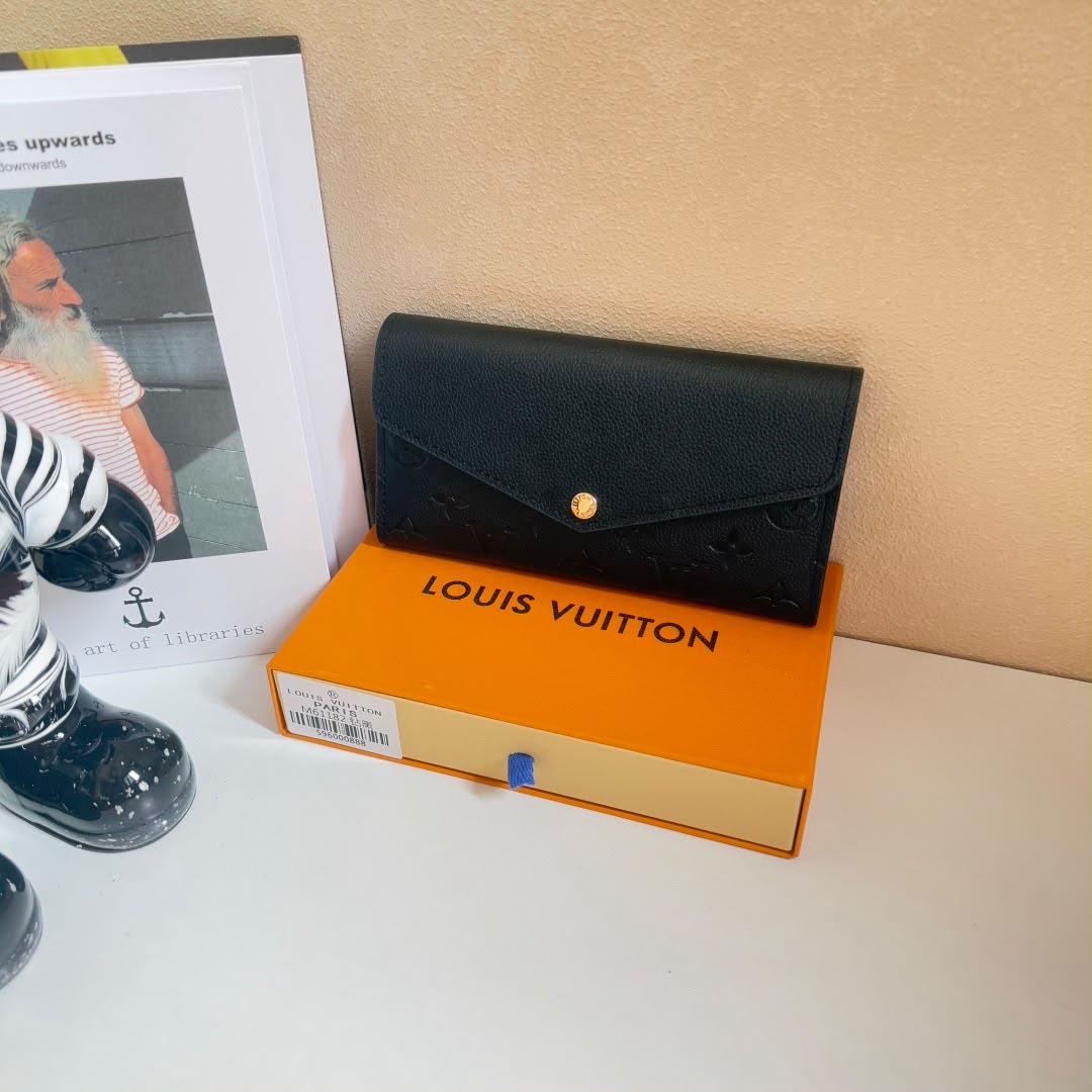 Louis Vuitton Black Wallet